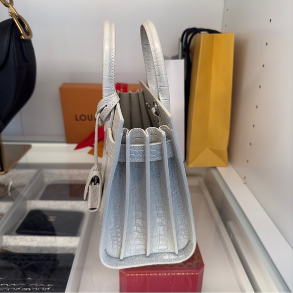 Saint Laurent Sac De Jour Nano - Picture 7 of 9